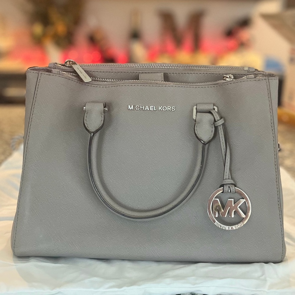 Michael Kors Gray Leather Crossbody/Satchel/Handbag w/ Silver Hardware